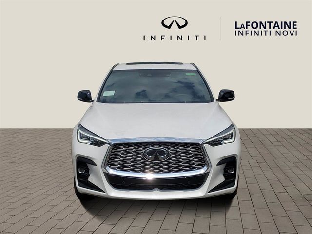 2024 INFINITI QX55 Essential