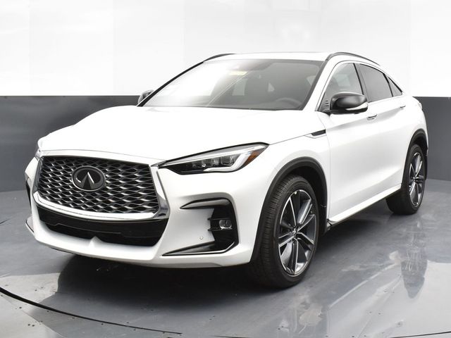 2024 INFINITI QX55 Essential