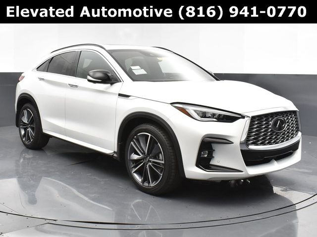 2024 INFINITI QX55 Essential