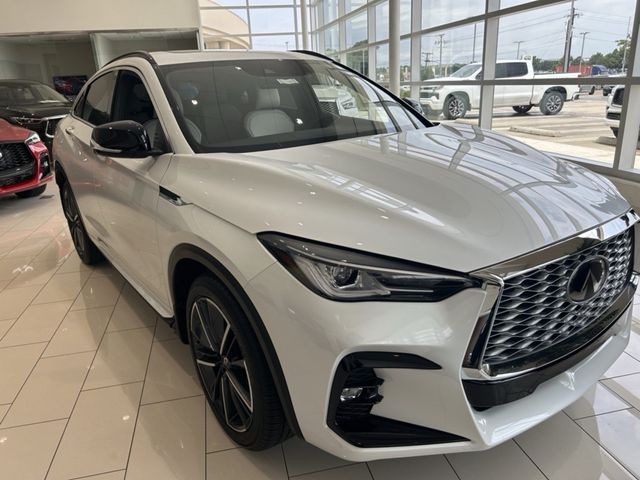 2024 INFINITI QX55 Luxe