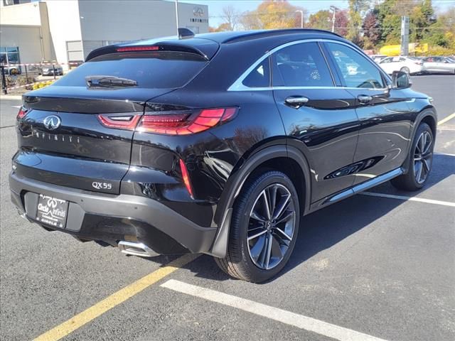 2024 INFINITI QX55 Luxe