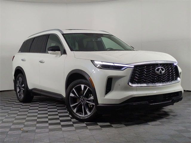 2024 INFINITI QX60 Luxe