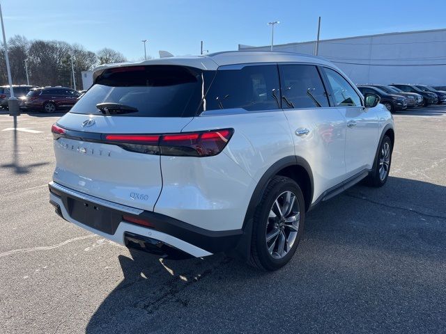 2024 INFINITI QX60 Luxe