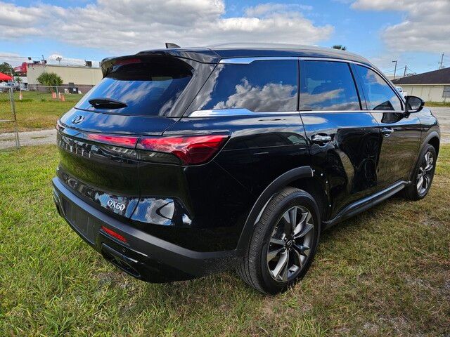 2024 INFINITI QX60 Luxe