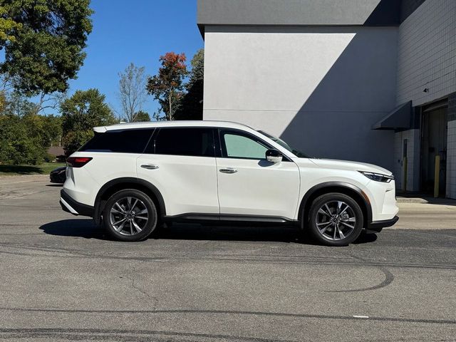 2024 INFINITI QX60 Luxe