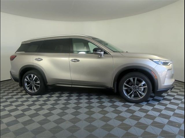 2024 INFINITI QX60 Luxe