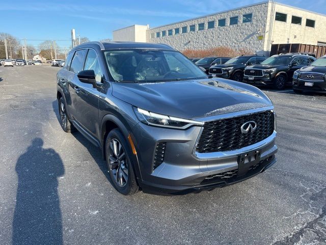 2024 INFINITI QX60 Luxe