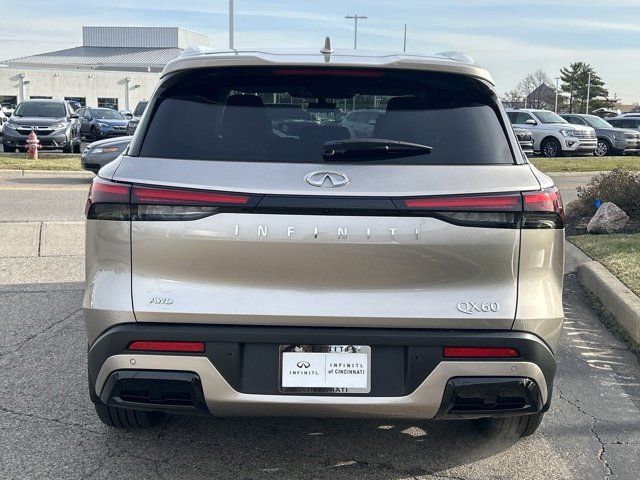 2024 INFINITI QX60 Luxe