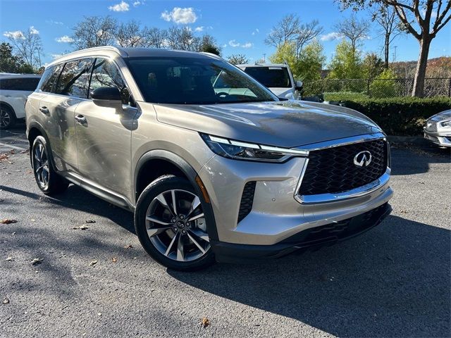 2024 INFINITI QX60 Luxe