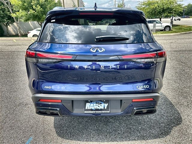 2024 INFINITI QX60 Luxe