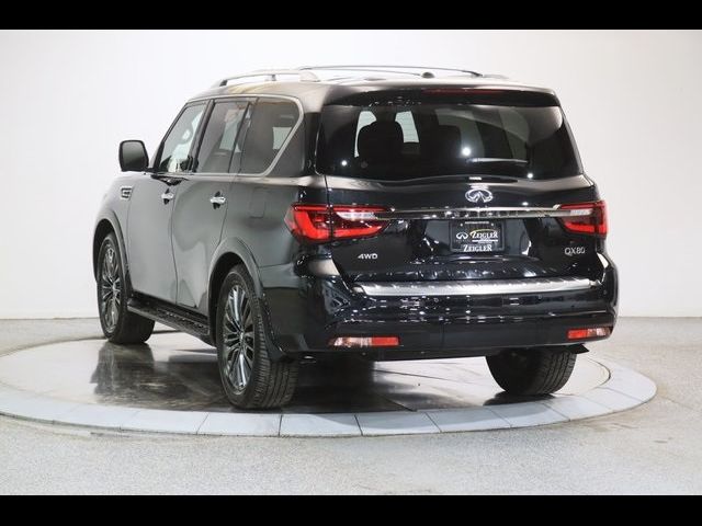 2024 INFINITI QX80 Premium Select