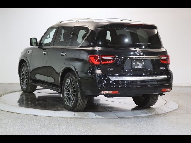 2024 INFINITI QX80 Premium Select