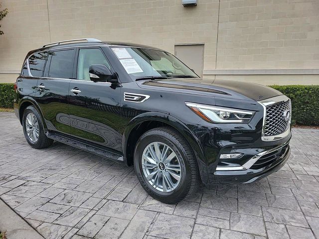 2024 INFINITI QX80 Luxe