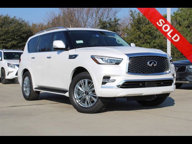 2024 INFINITI QX80 Luxe