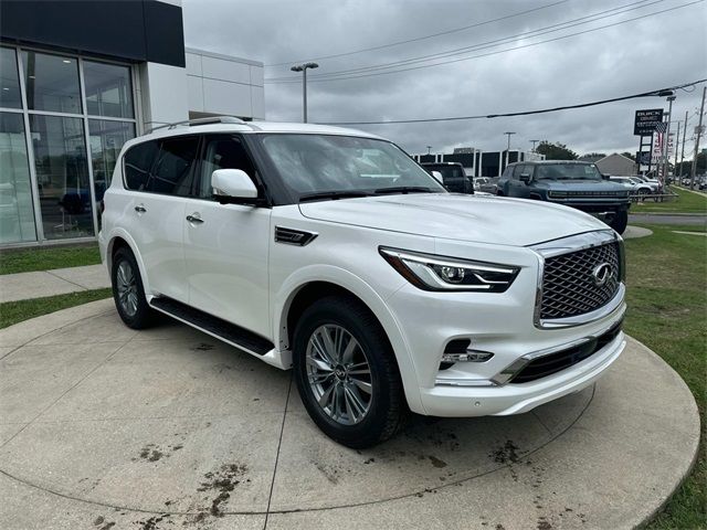 2024 INFINITI QX80 Luxe