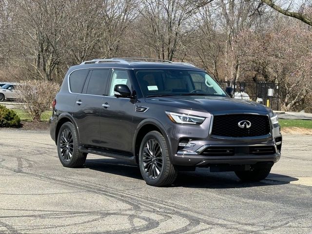 2024 INFINITI QX80 Premium Select