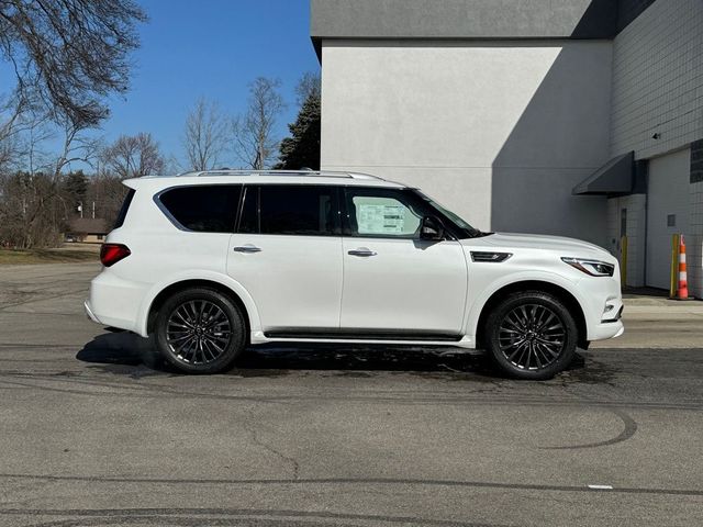 2024 INFINITI QX80 Premium Select