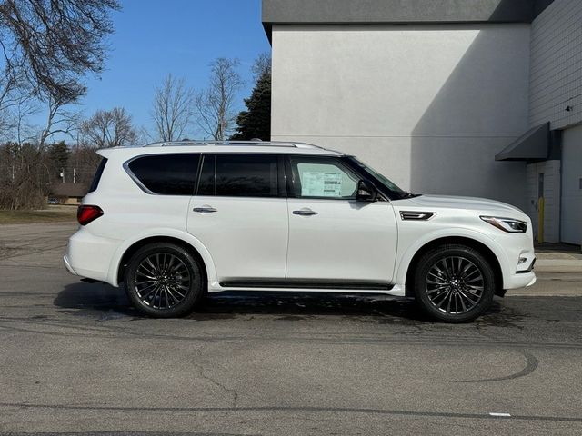 2024 INFINITI QX80 Premium Select