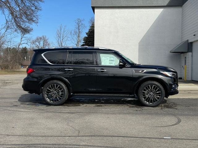 2024 INFINITI QX80 Premium Select