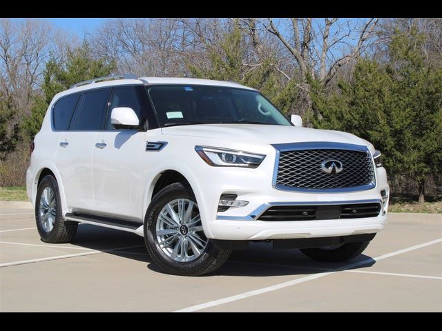 2024 INFINITI QX80 Luxe