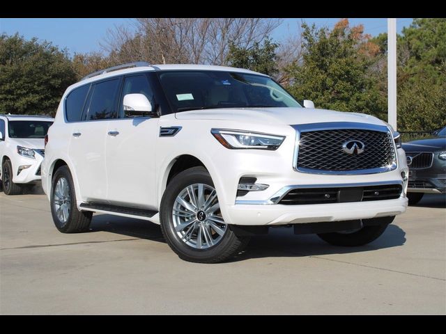 2024 INFINITI QX80 Luxe