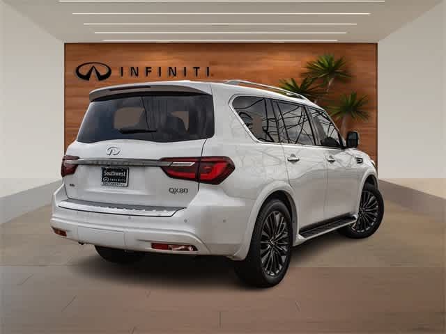 2024 INFINITI QX80 Premium Select