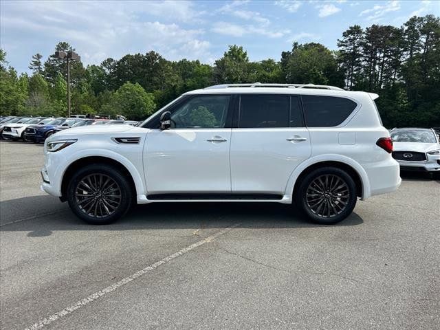 2024 INFINITI QX80 Premium Select