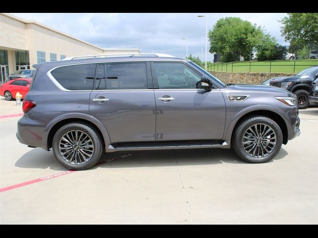 2024 INFINITI QX80 Premium Select