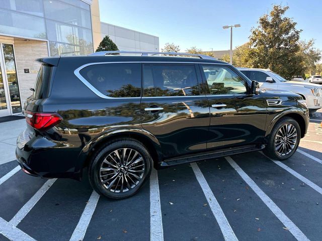 2024 INFINITI QX80 Premium Select