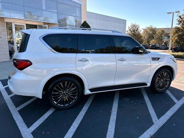 2024 INFINITI QX80 Premium Select