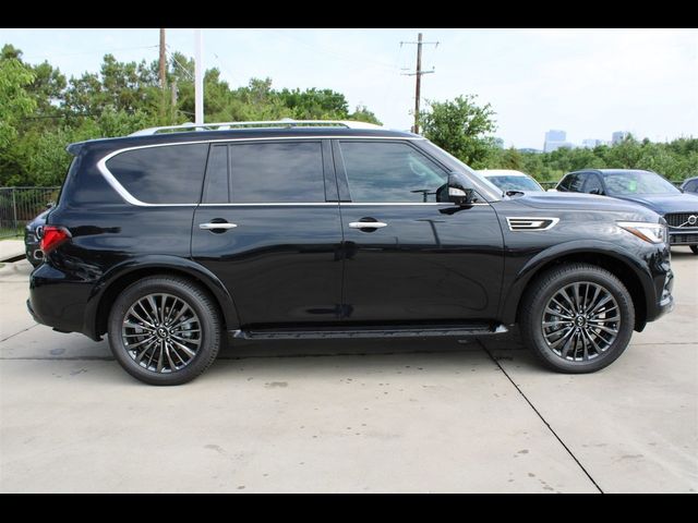 2024 INFINITI QX80 Premium Select