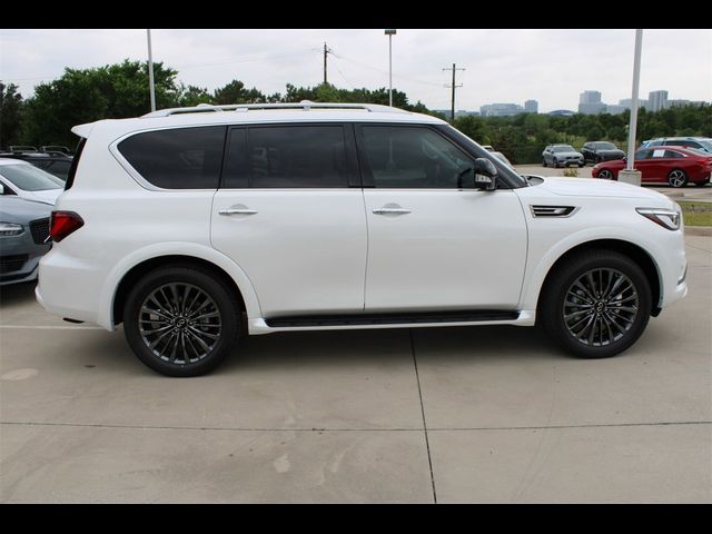 2024 INFINITI QX80 Premium Select