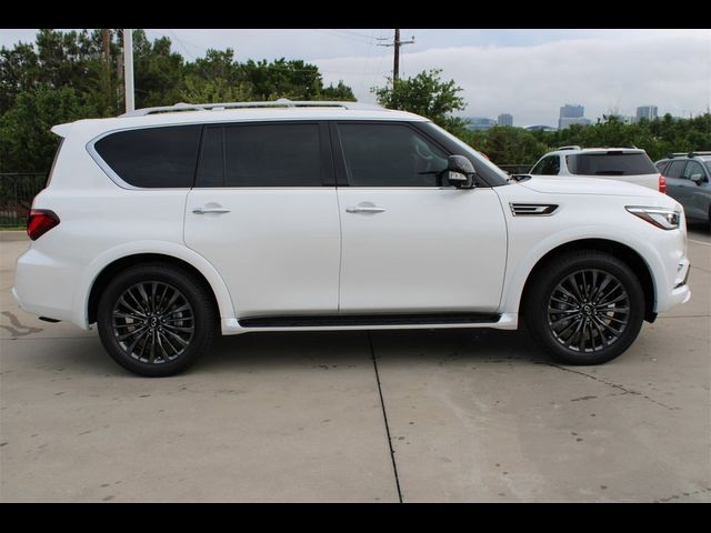 2024 INFINITI QX80 Premium Select