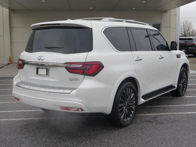 2024 INFINITI QX80 Premium Select