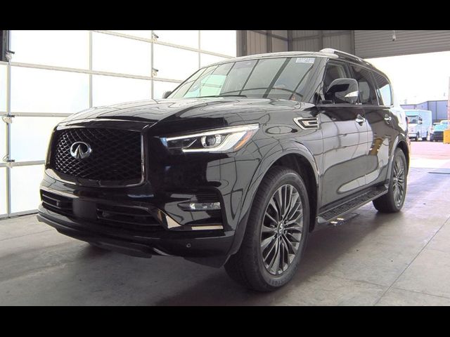 2024 INFINITI QX80 Premium Select