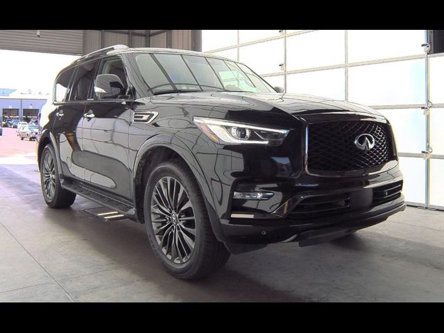 2024 INFINITI QX80 Premium Select