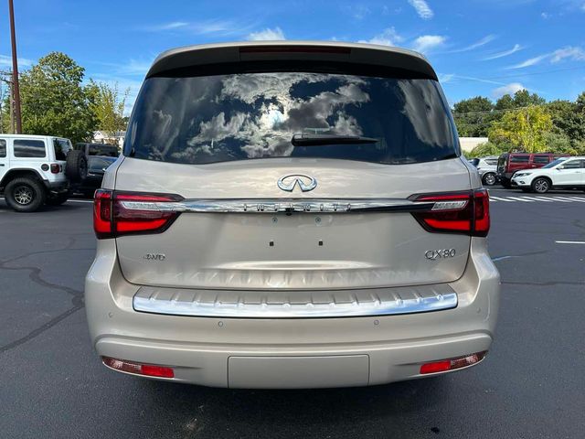 2024 INFINITI QX80 Premium Select