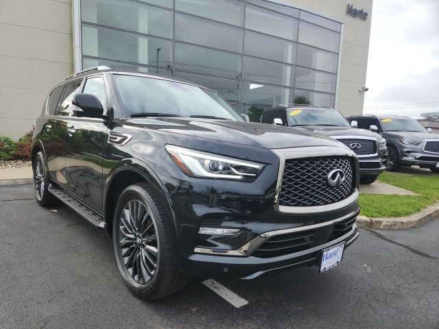 2024 INFINITI QX80 Premium Select