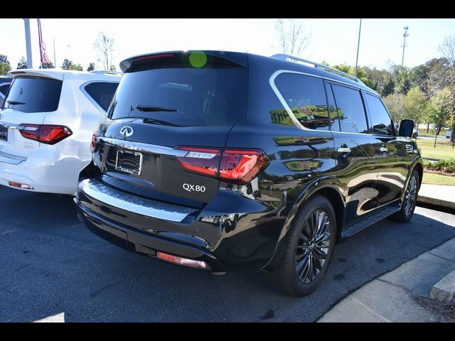 2024 INFINITI QX80 Premium Select