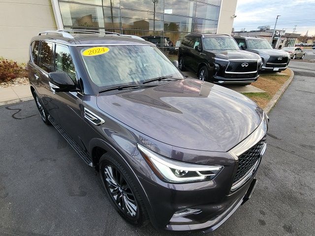 2024 INFINITI QX80 Premium Select