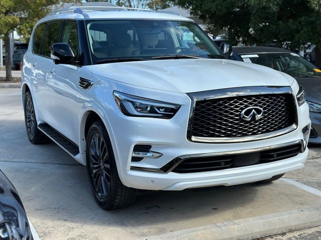 2024 INFINITI QX80 Premium Select