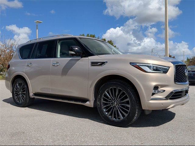 2024 INFINITI QX80 Premium Select