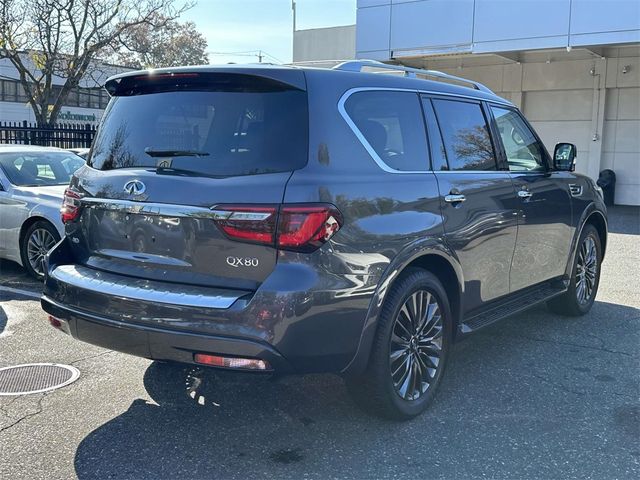 2024 INFINITI QX80 Premium Select