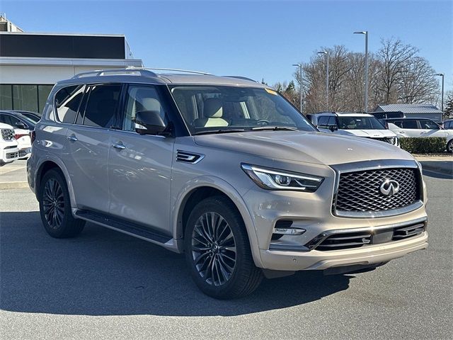 2024 INFINITI QX80 Premium Select