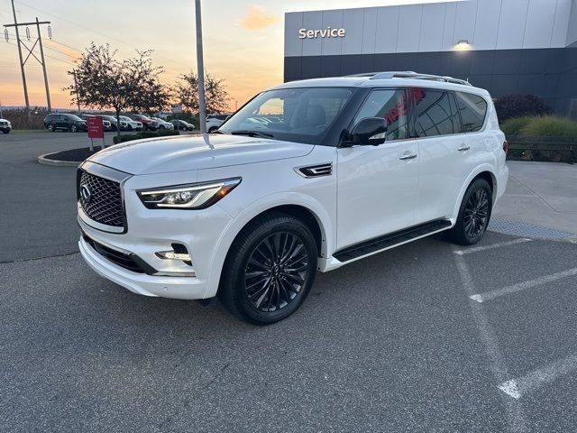 2024 INFINITI QX80 Premium Select