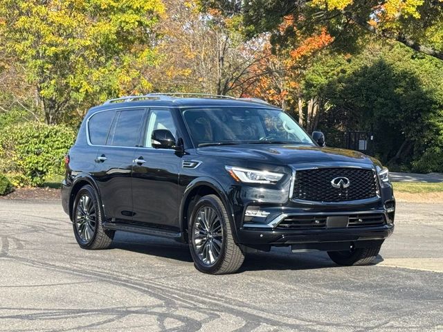 2024 INFINITI QX80 Premium Select