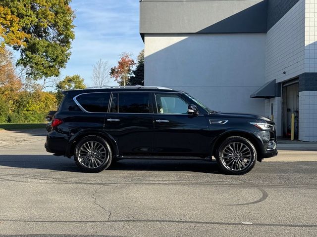 2024 INFINITI QX80 Premium Select