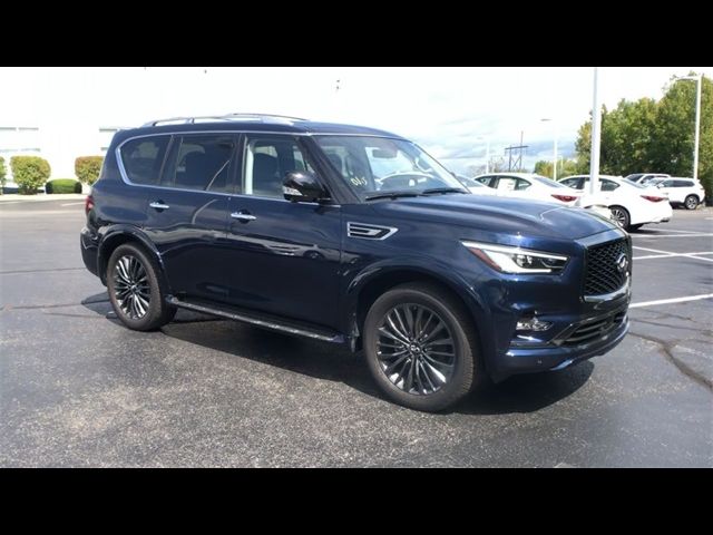 2024 INFINITI QX80 Premium Select