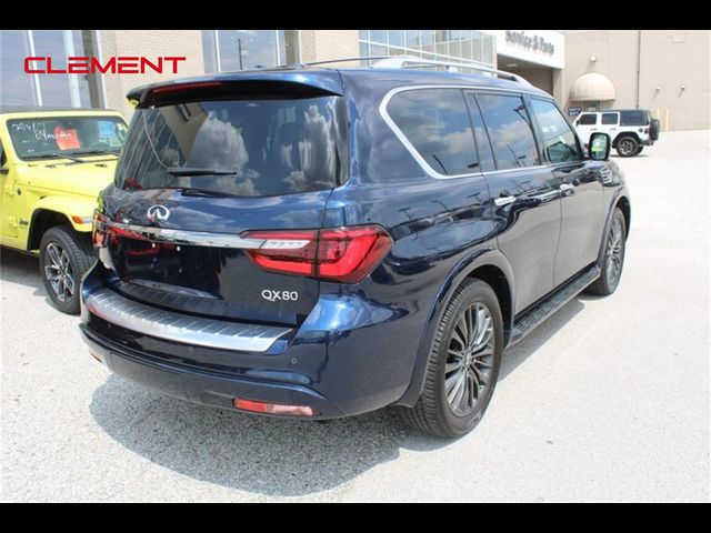 2024 INFINITI QX80 Premium Select