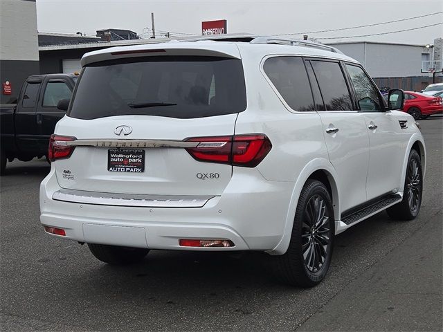 2024 INFINITI QX80 Premium Select